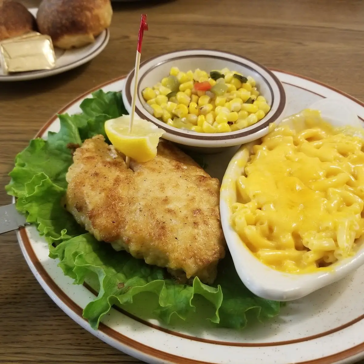 Lemon Chicken with Mac and Cheese