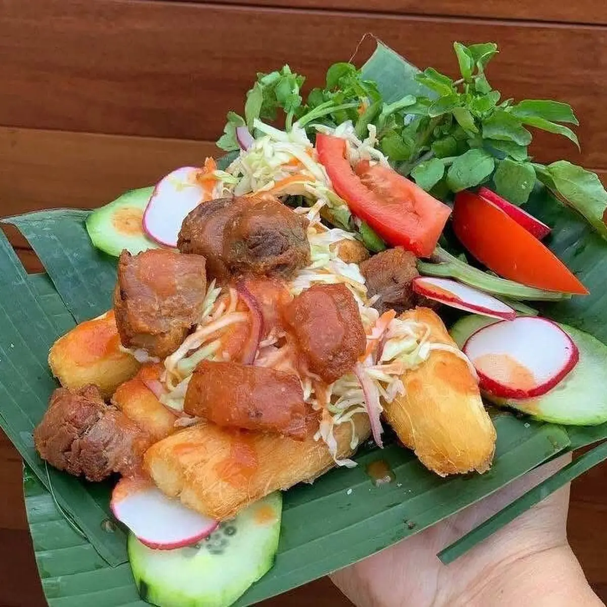 Yuca Con Chicharrón Cassava with Fried Pork Rind