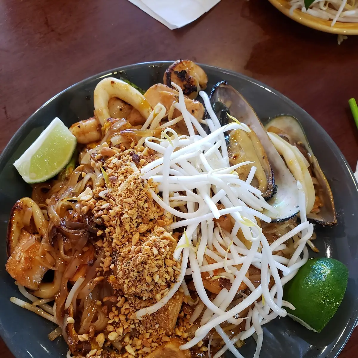 N1 Pad Thai