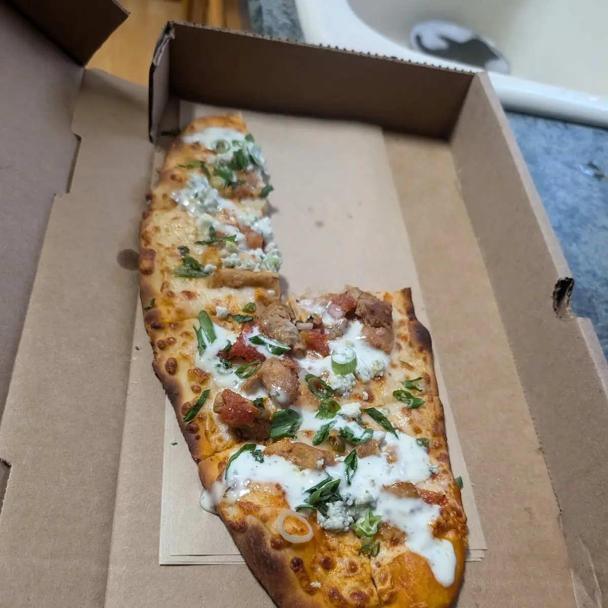 Buffalo Chicken Flatbread