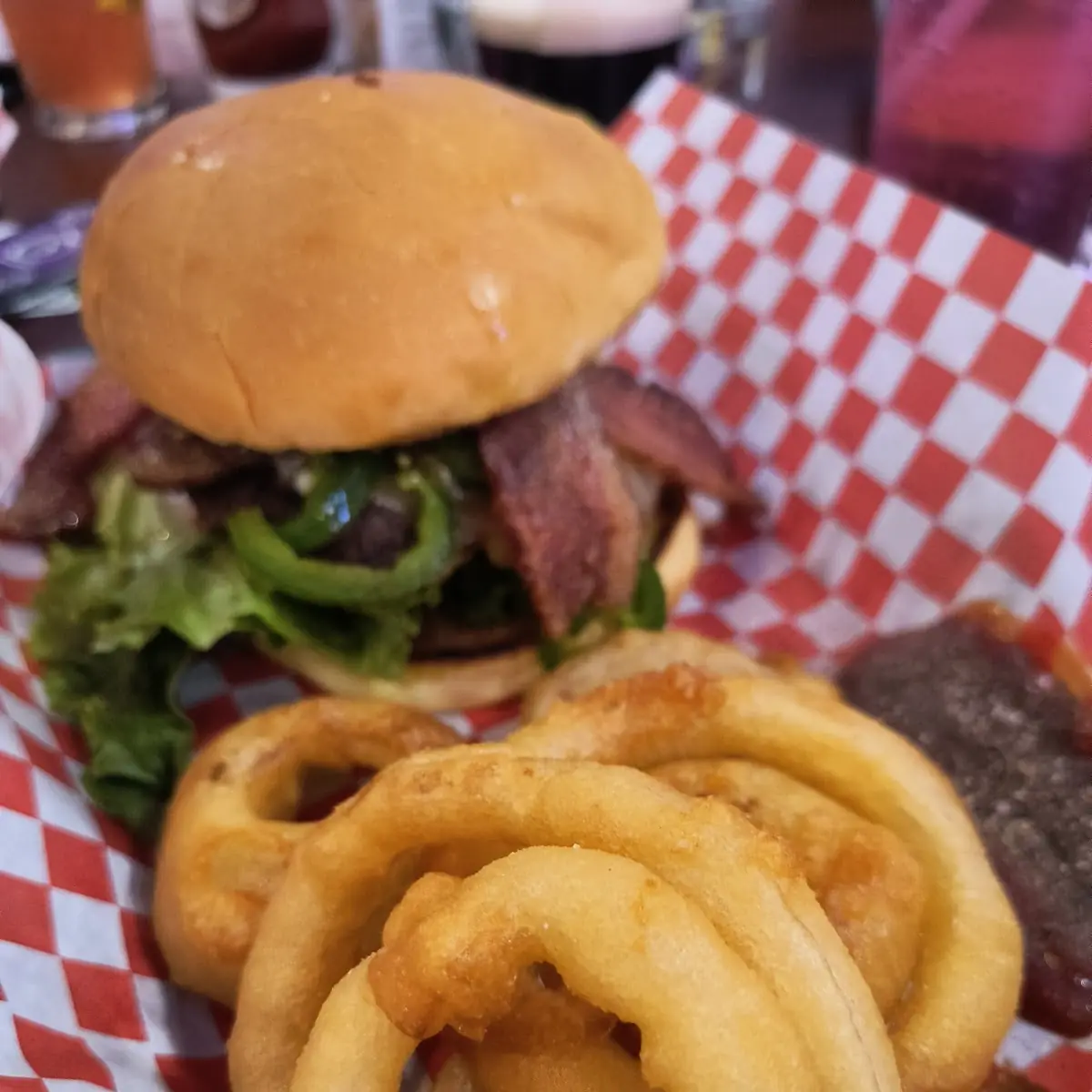 Suzy's BBQ Burger