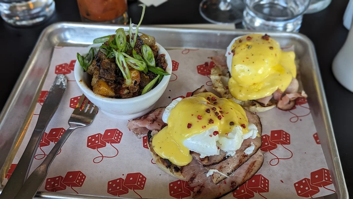 Eggs Benedict