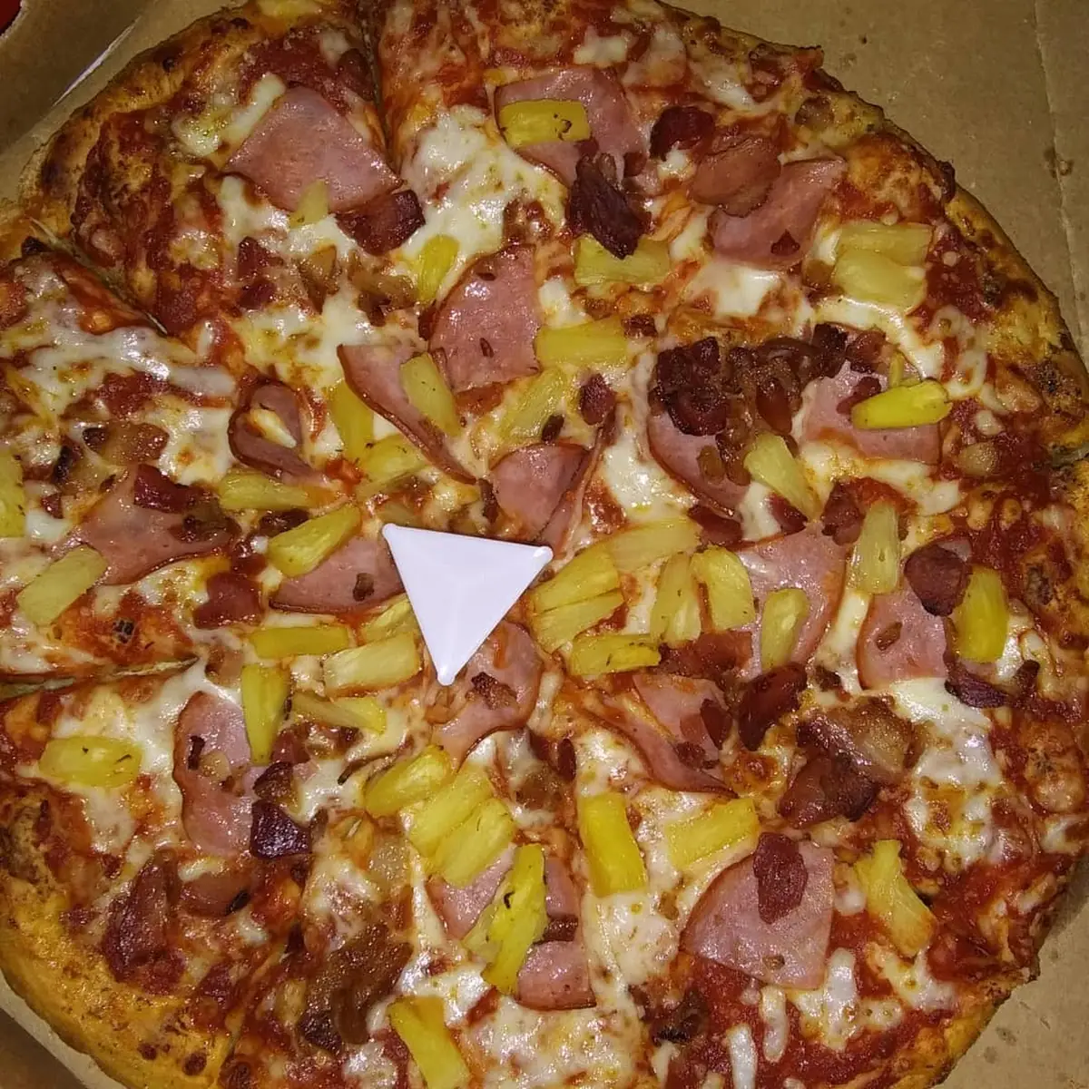 Hawaiian Pizza
