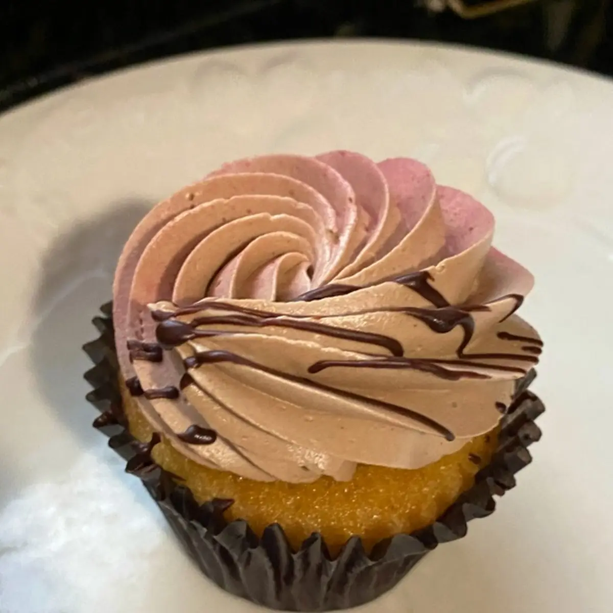 Vanilla Caramel Cupcake