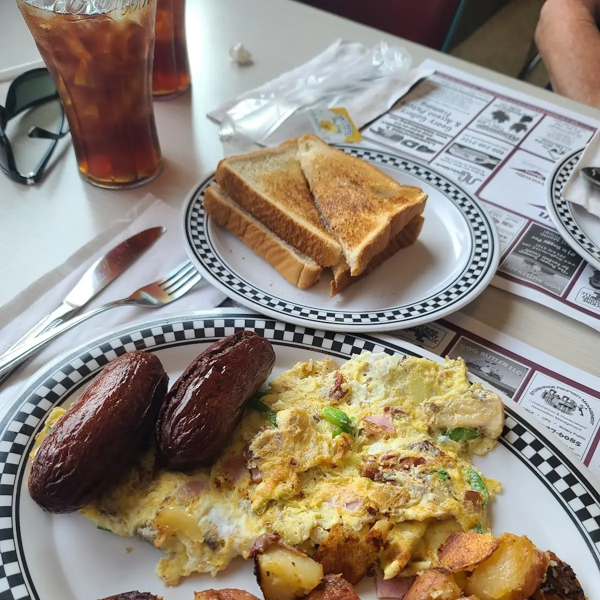 Eggs Benedict Turkey Sausage