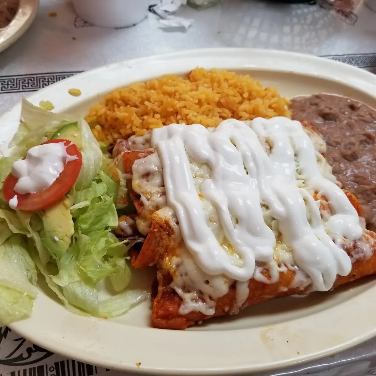 Chilaquiles Verdes Con Huevos Estrellados