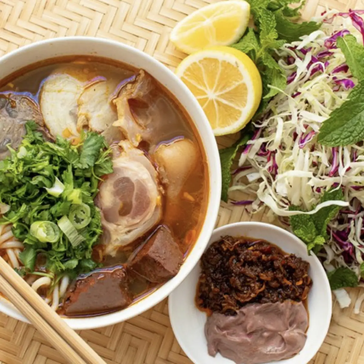 Spicy Beef Noodle Bún Bò Huế