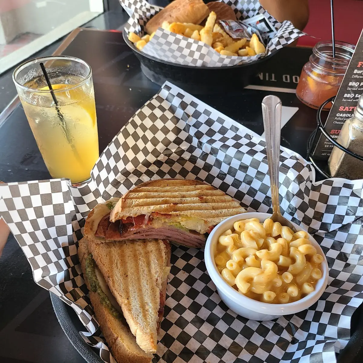 Beer Mac & Cheese