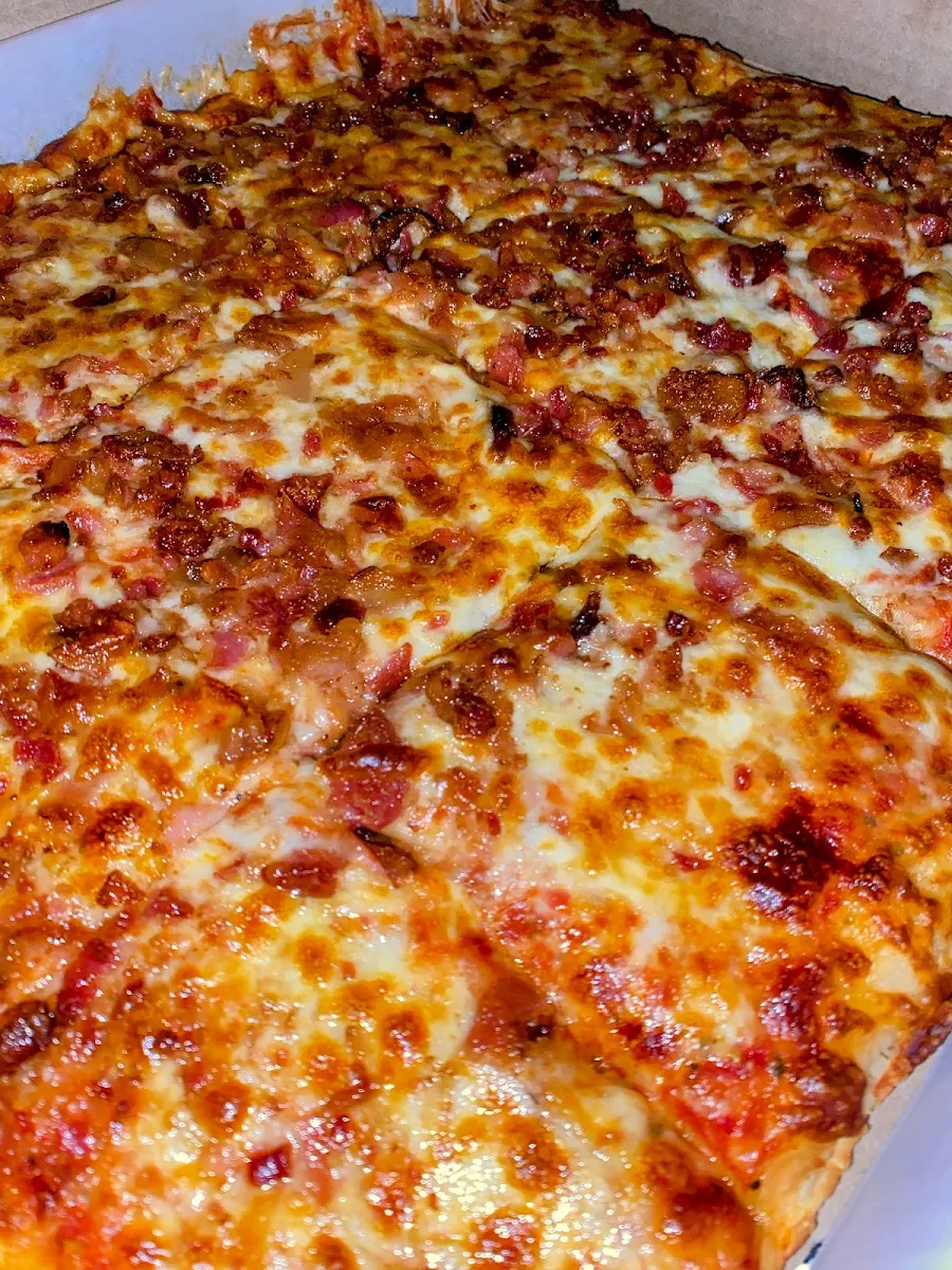 Half Tray Bacon Cheese Pizza