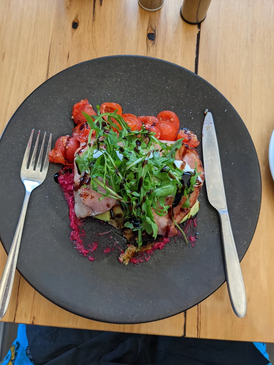 Highlights, Black Bird Coffee House
