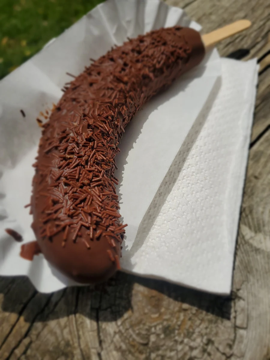 Dark Chocolate Dipped Frozen Banana