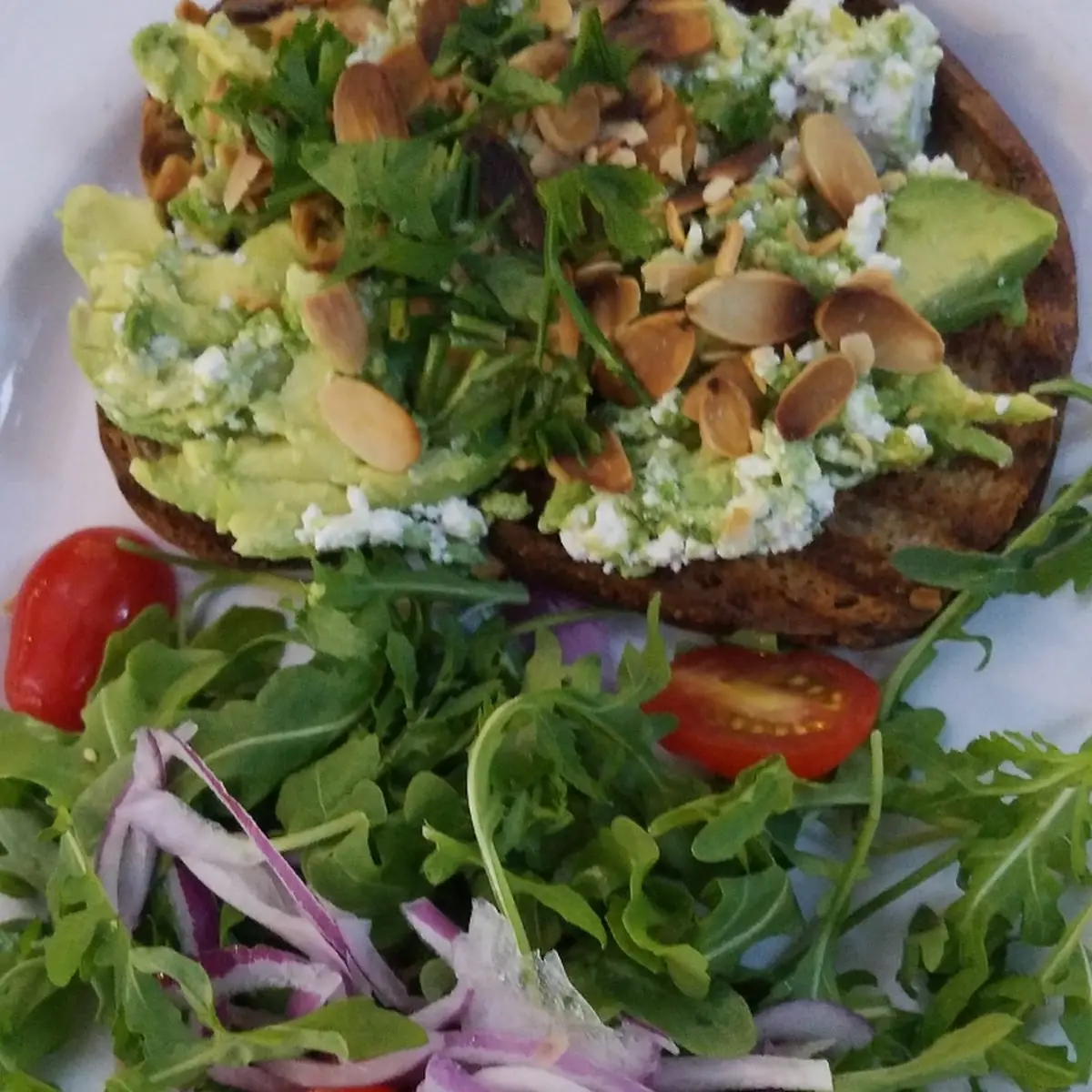 Guacamole Salad