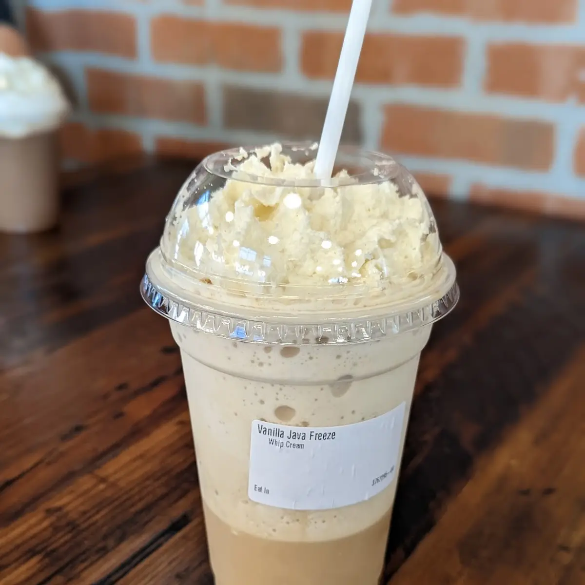 Iced Vanilla Latte