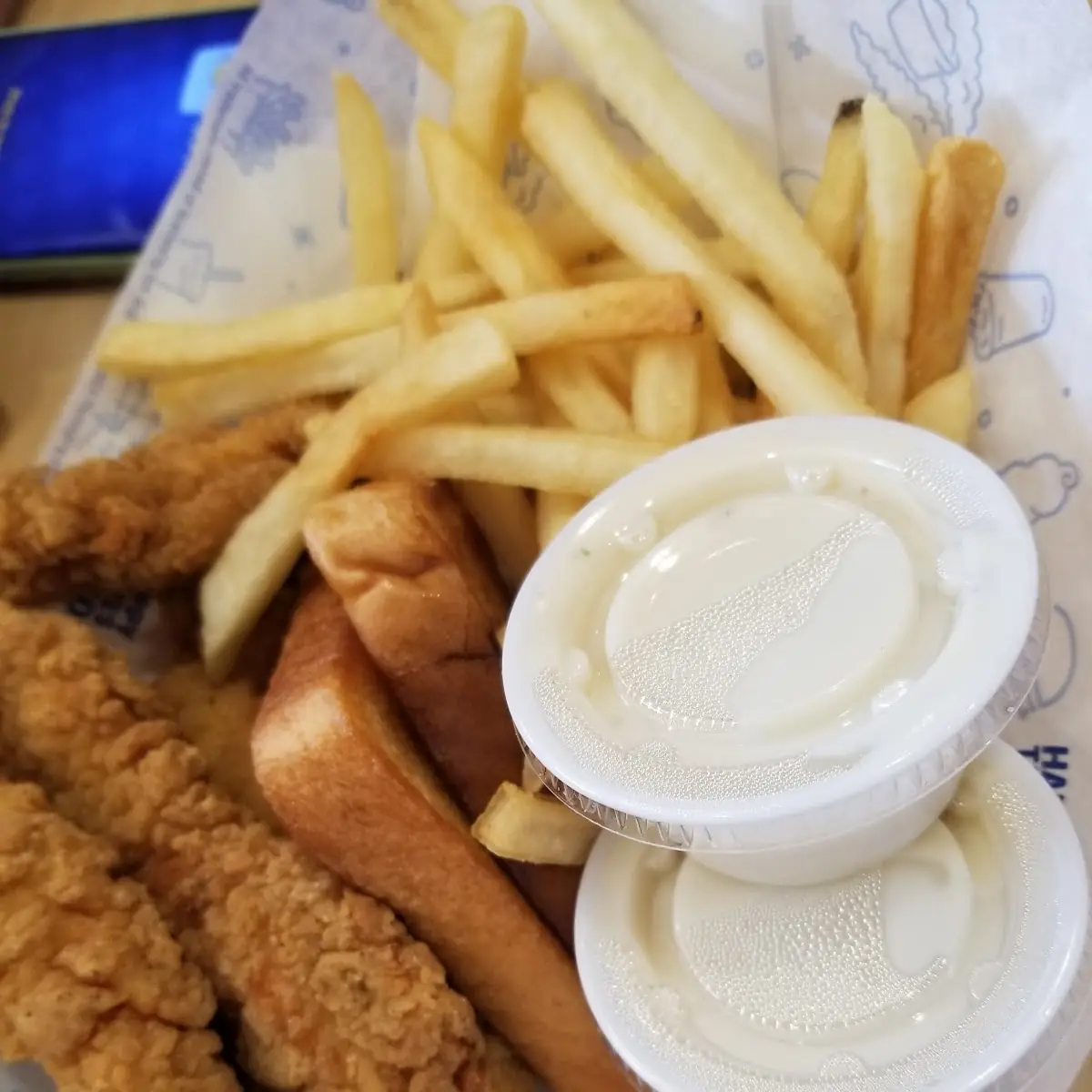 Chicken Strip Dinner with Queso Dip
