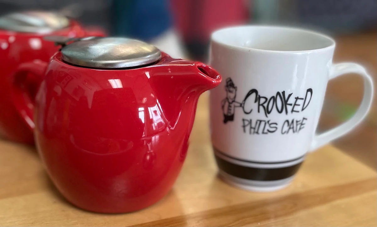 Tea at Crooked Phil’S