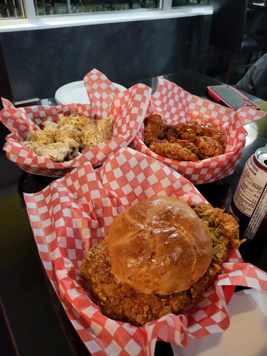 Chicken Burger, Alberta Wing Shack Canmore