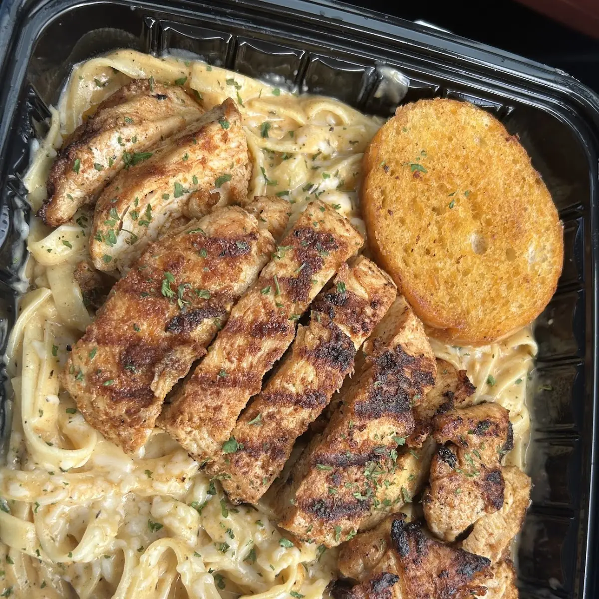 Chicken Alfredo Pasta