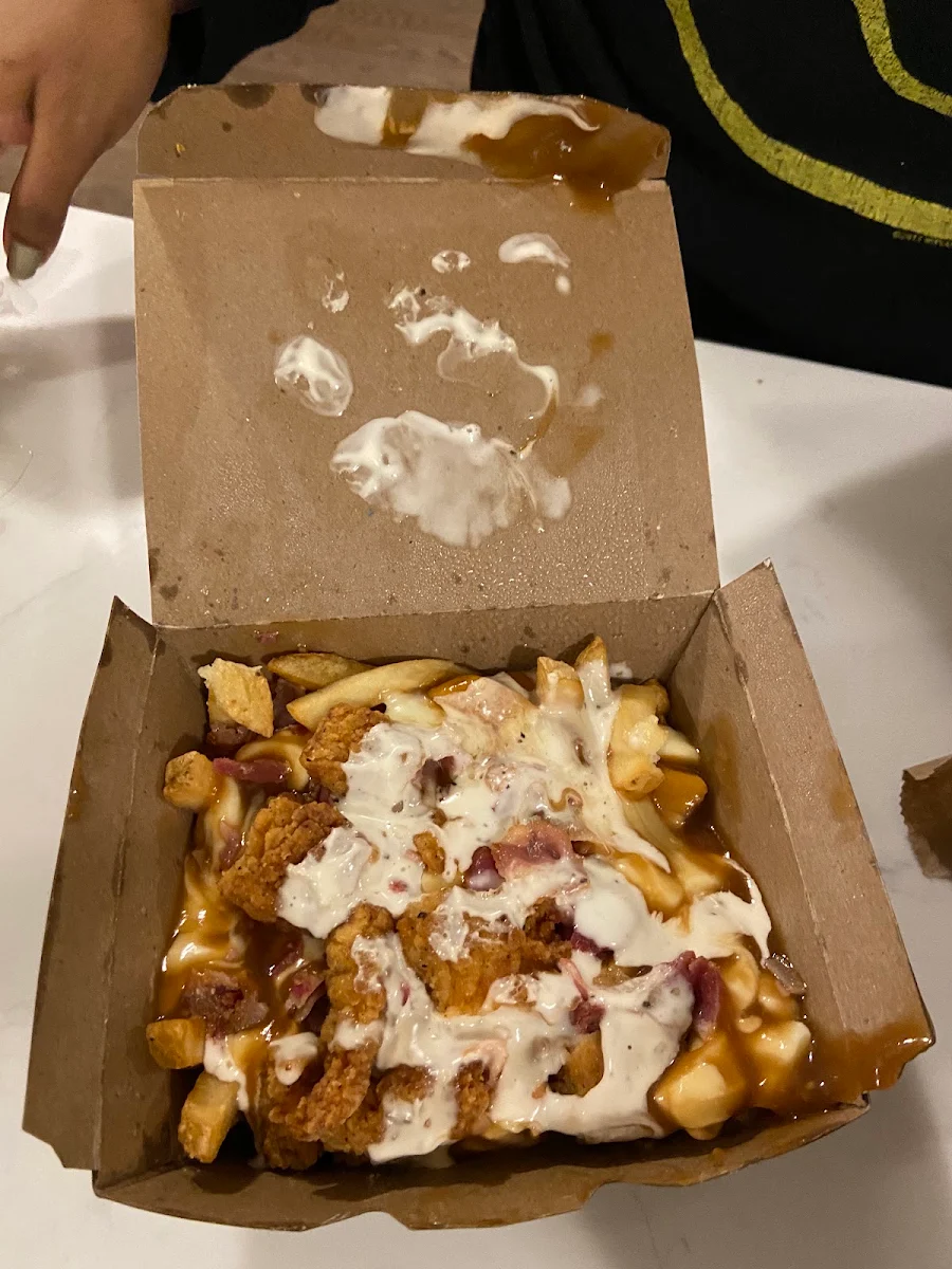 Chicken Bacon Ranch Poutine
