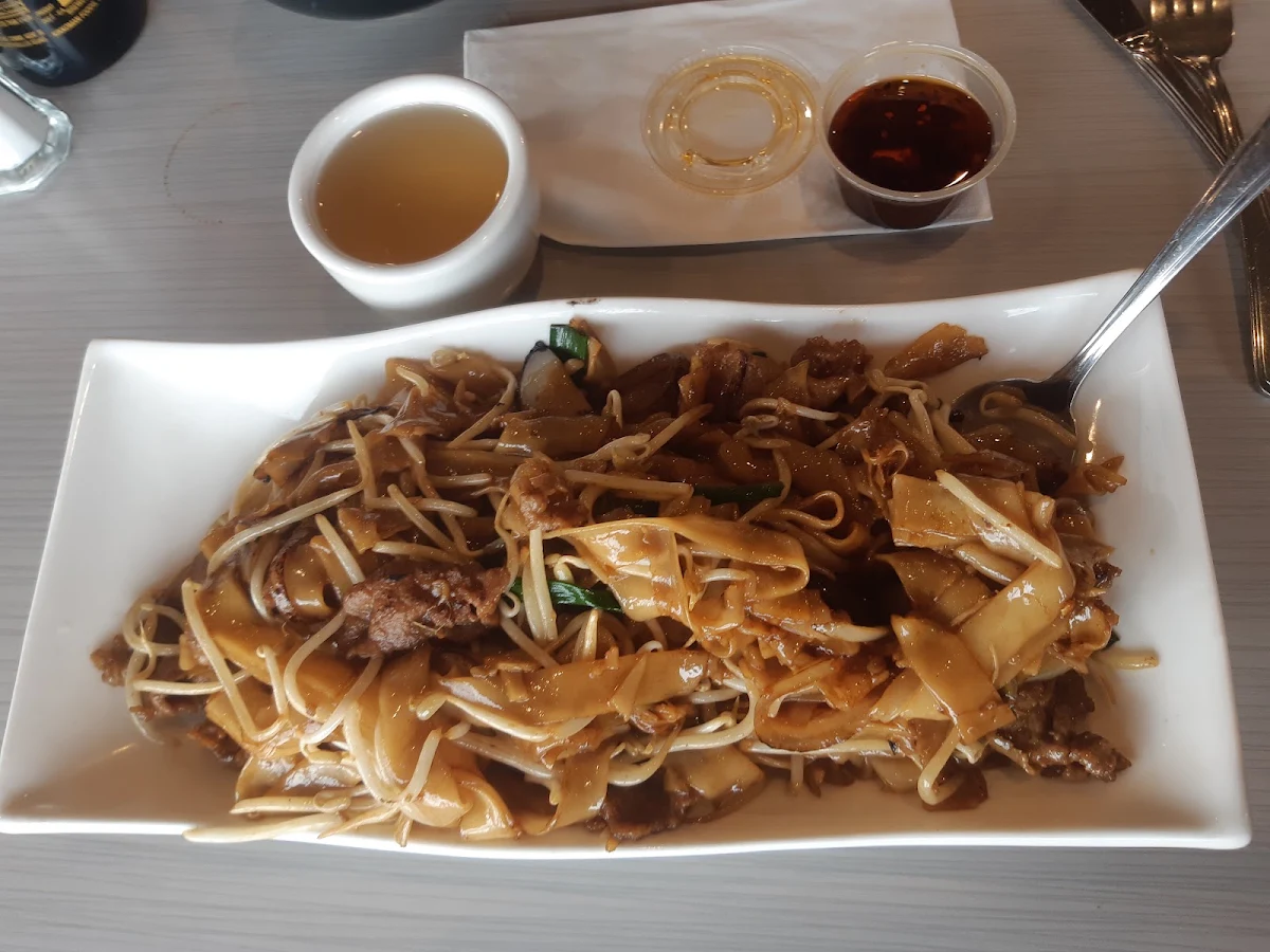 Beef Chow Fun, Mei Wei Chinese Cuisine