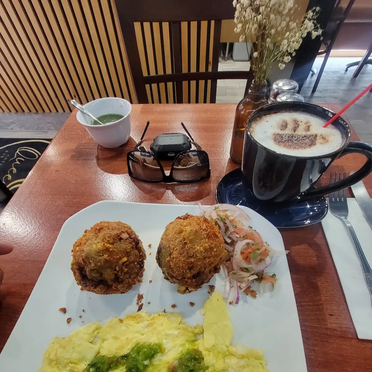 Bolón Mixto Con Huevos Revueltos