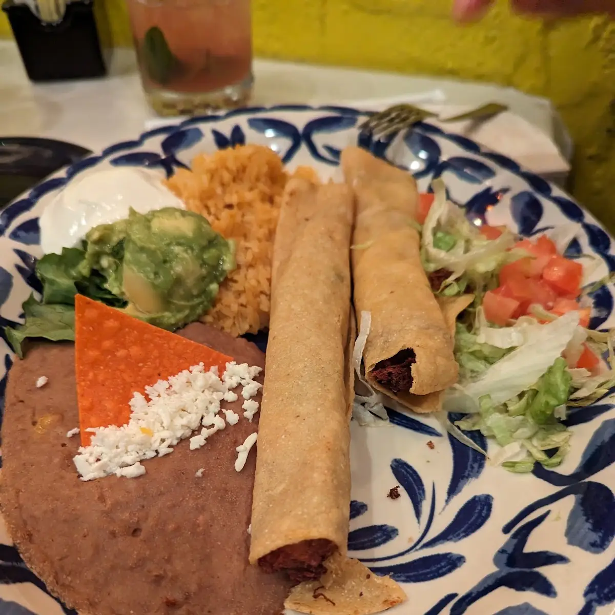 MI Tierra Nachos