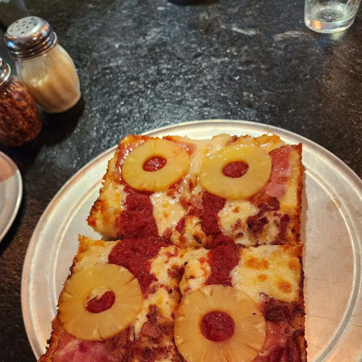 Detroit-Style Deep Dish Pizza