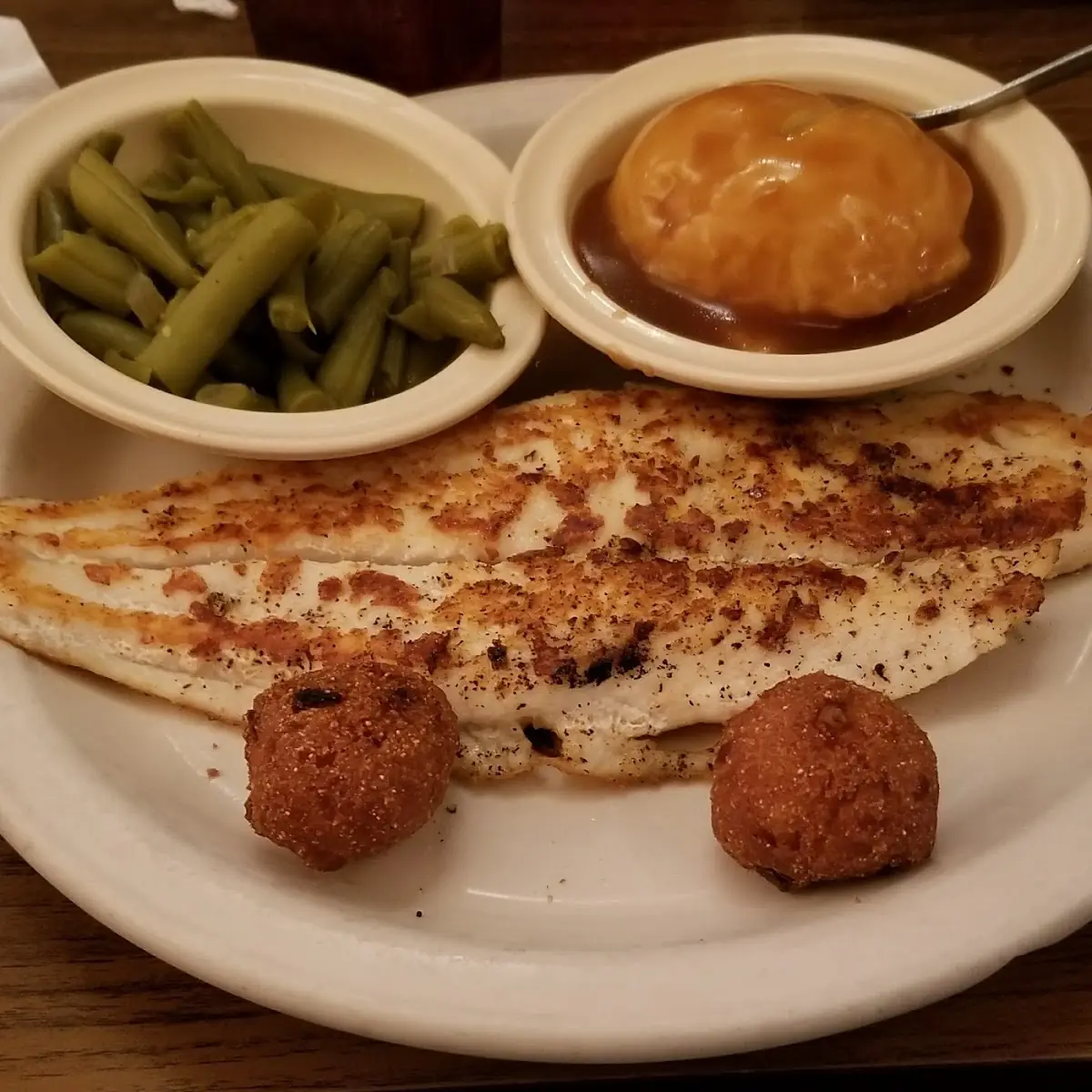 Green Beans and Mashed Potatoes