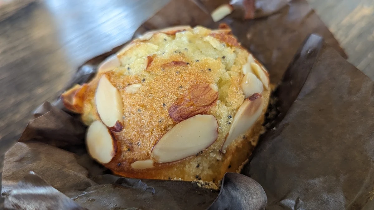Lemon Poppy Seed Muffin