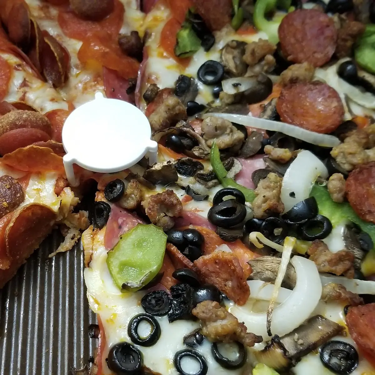 King Arthur's Supreme Double Play Pepperoni Pizza
