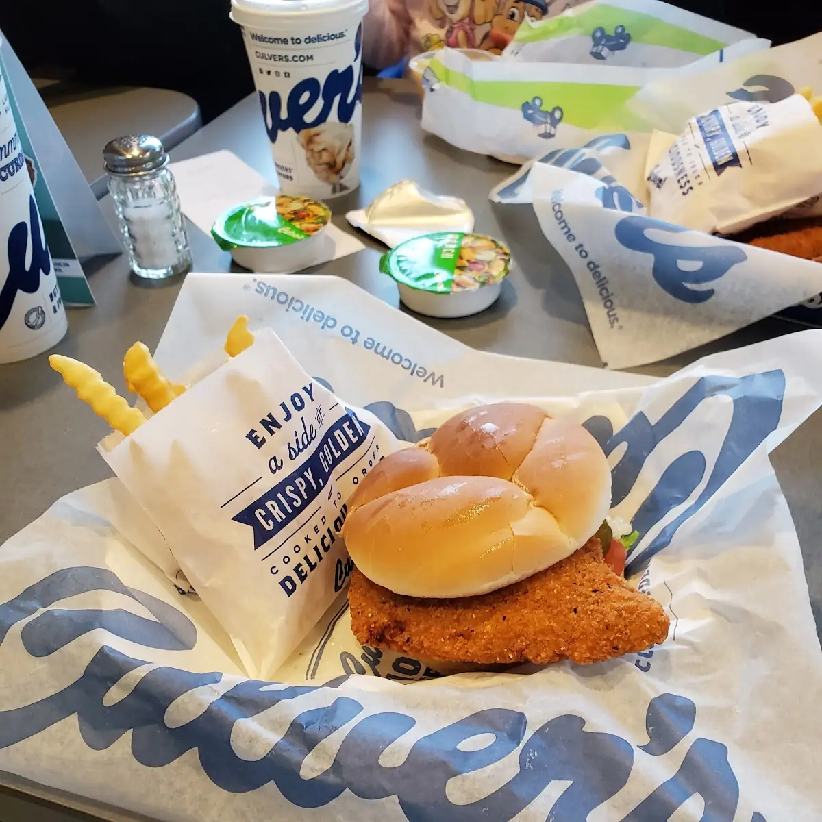 Spicy Chicken Sandwich Basket
