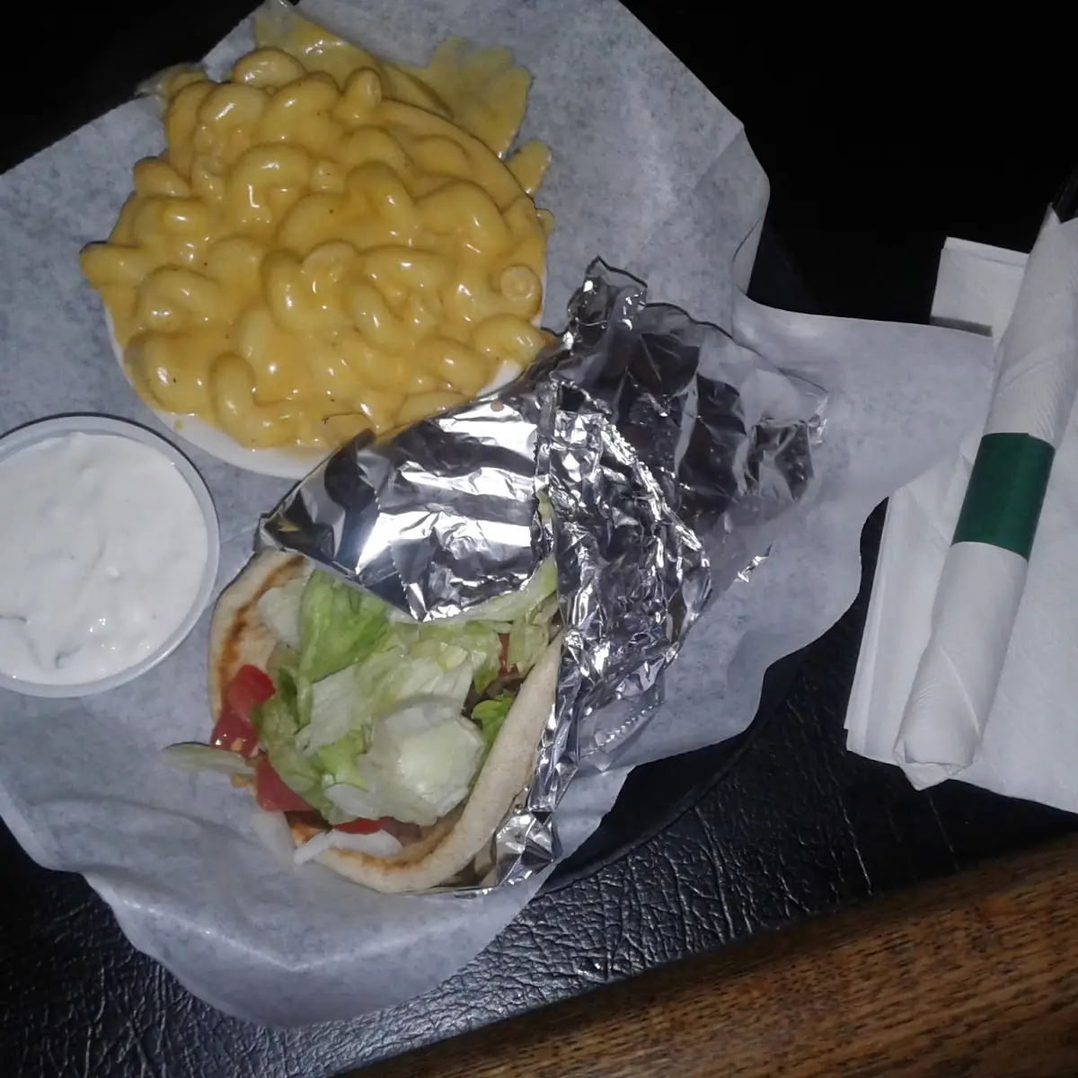 Gyro with Macaroni & Cheese