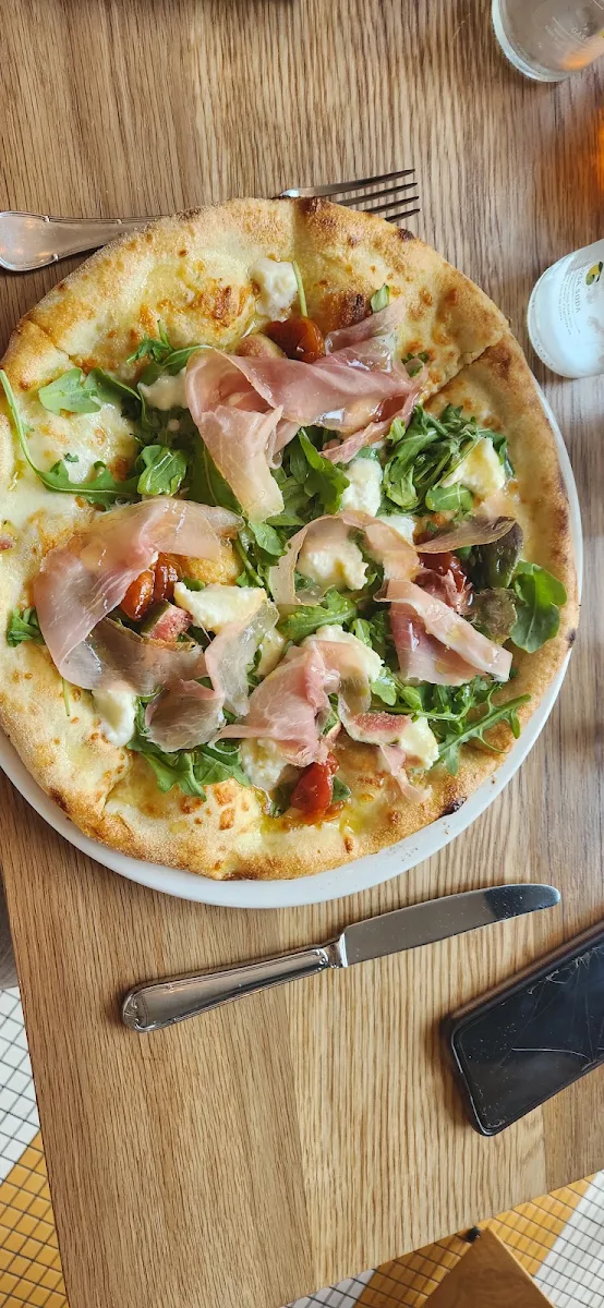 Pizza Mortadella, Oretta Midtown
