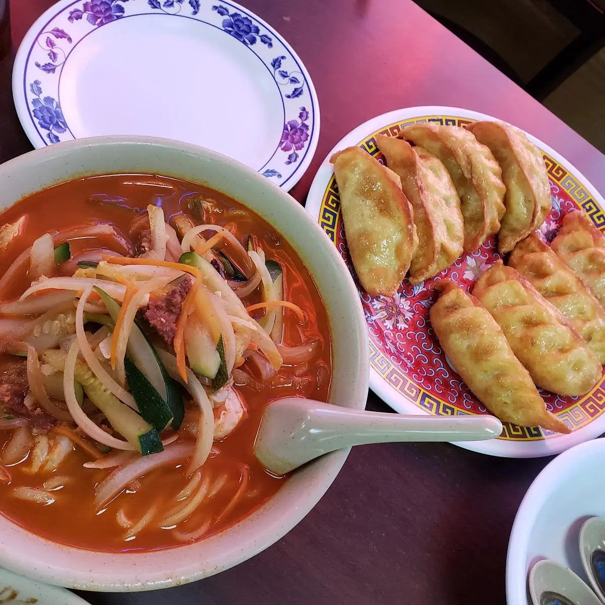 Jjambbong and Fried Mandoo