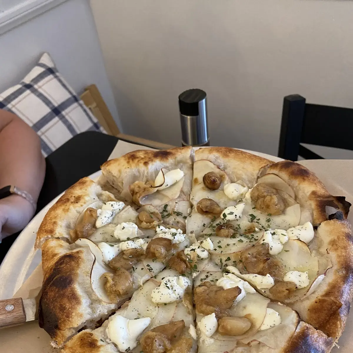 White Pizza with Potatoes