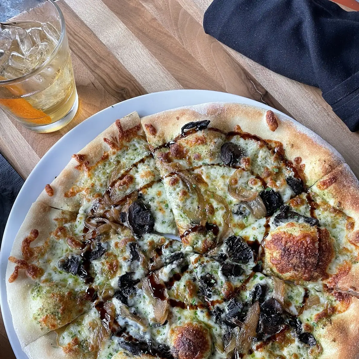 Mushroom Pizza