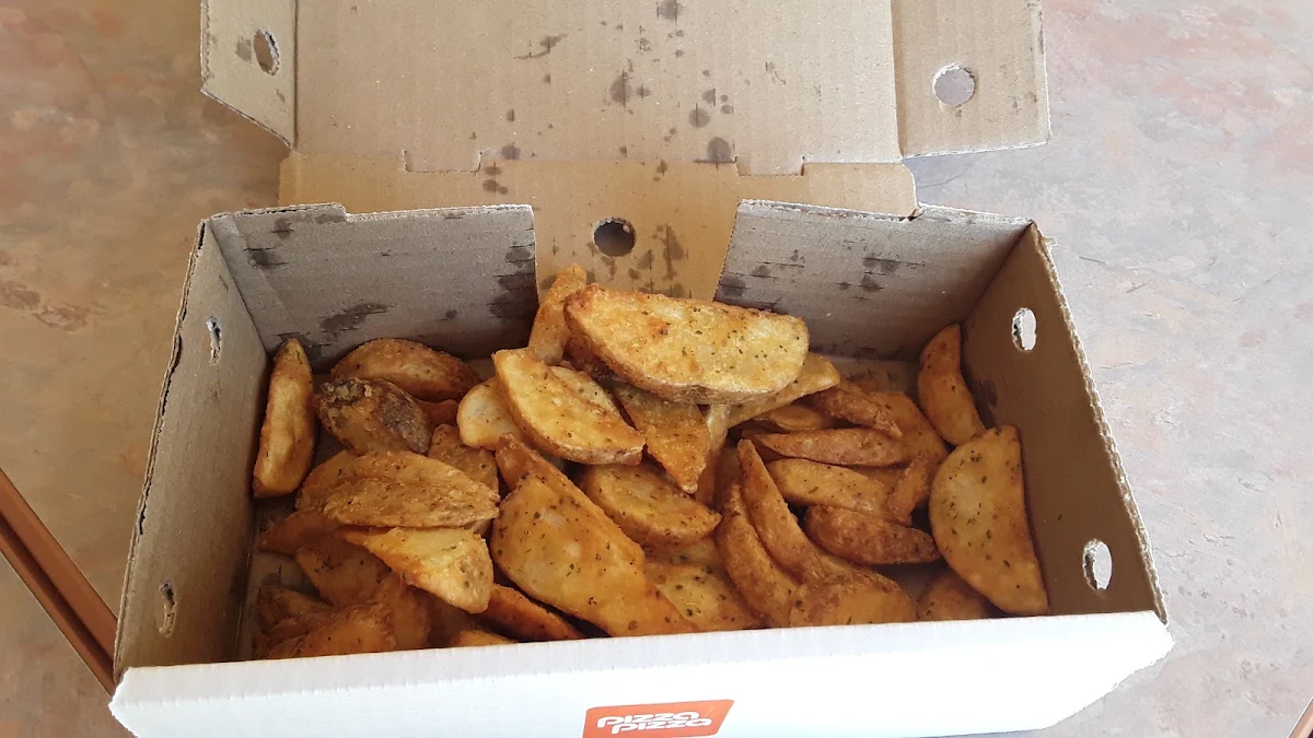 Potato Wedges, Pizza Pizza