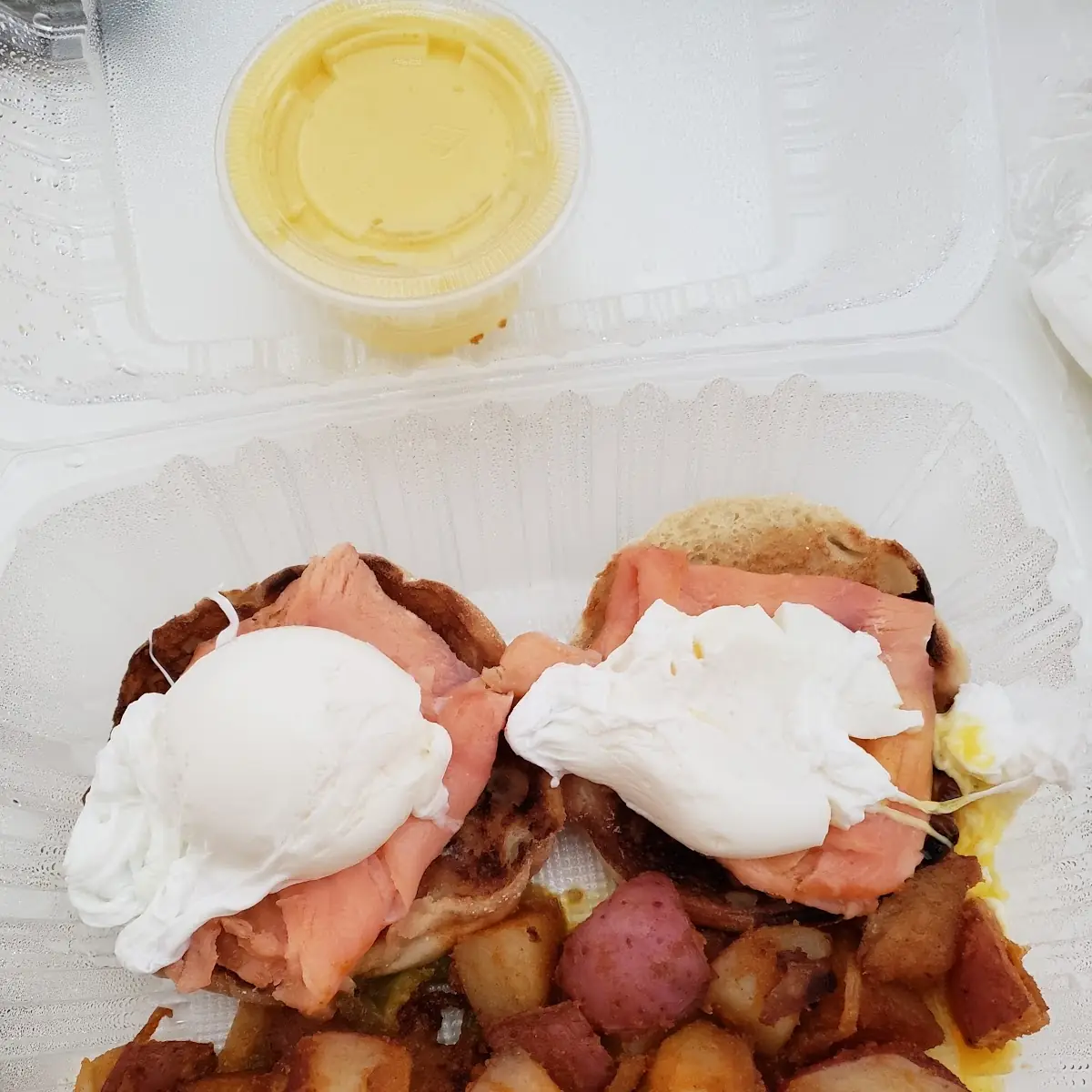 Smoked Salmon Benedict