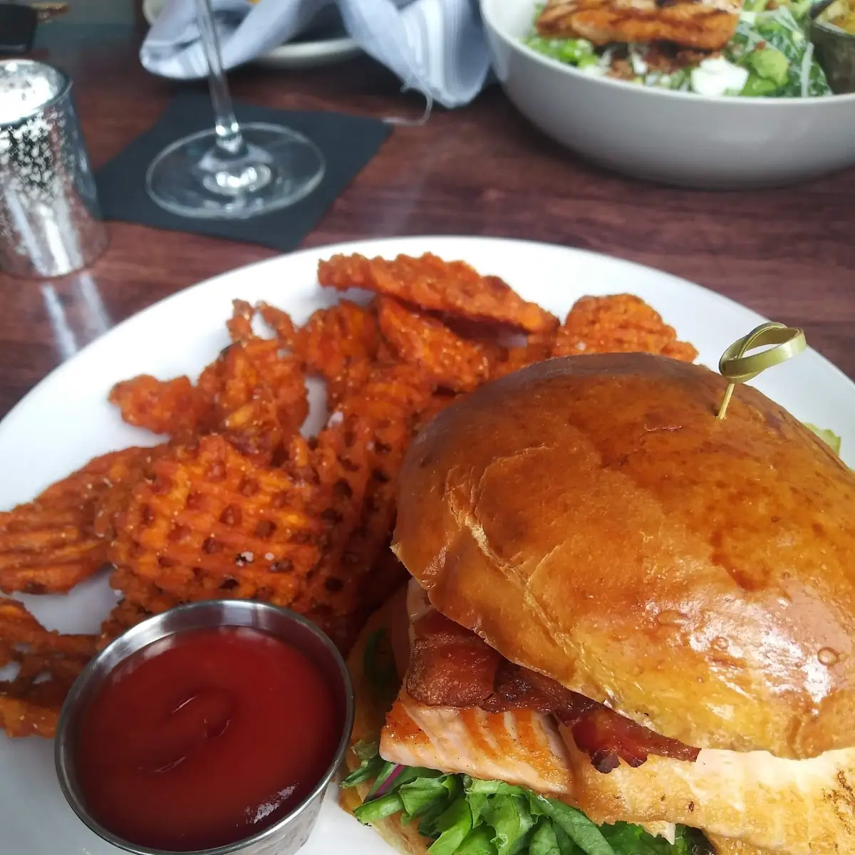 Salmon Sandwich