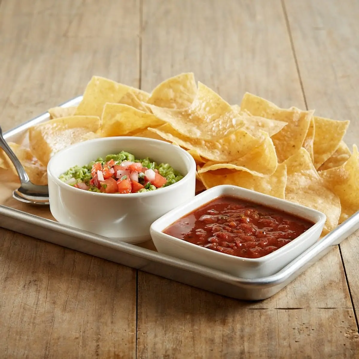 Chips & Housemade Guacamole Salsa