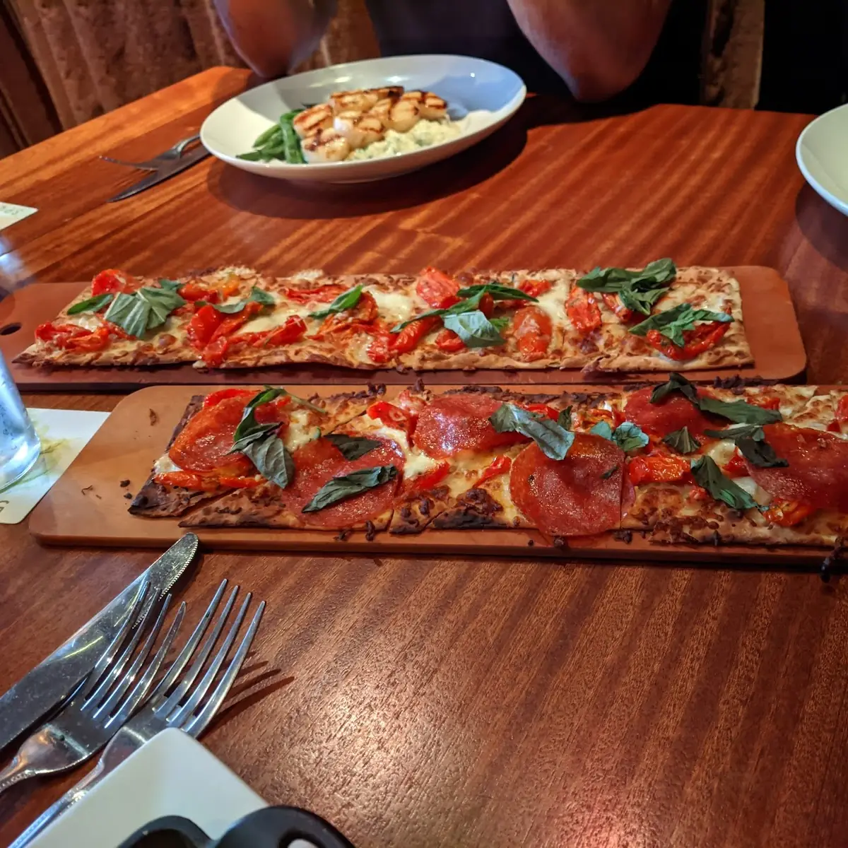 Flatbread Shrimp&BBQ SOS