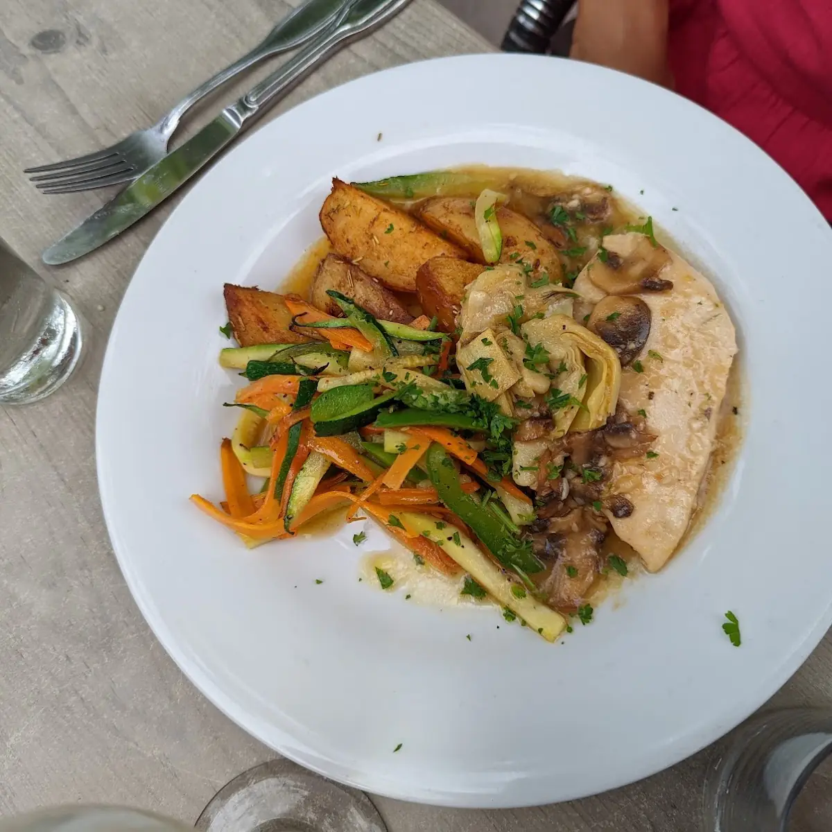 Chicken Limone, Armando's Pizza - Riverside Dr E