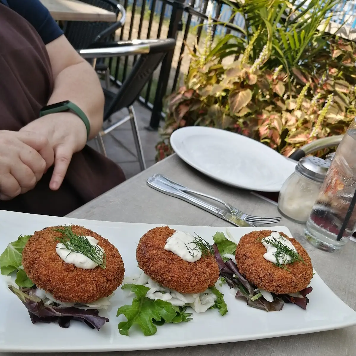 Crab Cakes, Armando's Pizza - Riverside Dr E