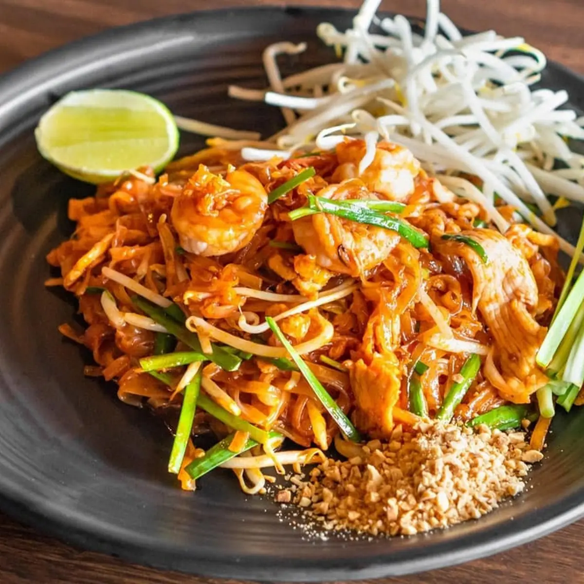Chicken Pad Thai Lunch Special