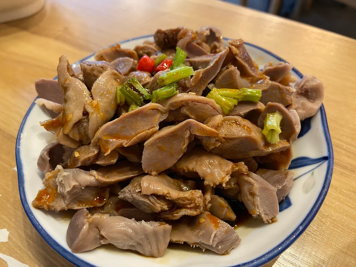 Chicken Kidney, Shi MiaoDao (Ten Seconds) Yunnan Rice Noodle (Scarborough) 十秒到云南过桥米线