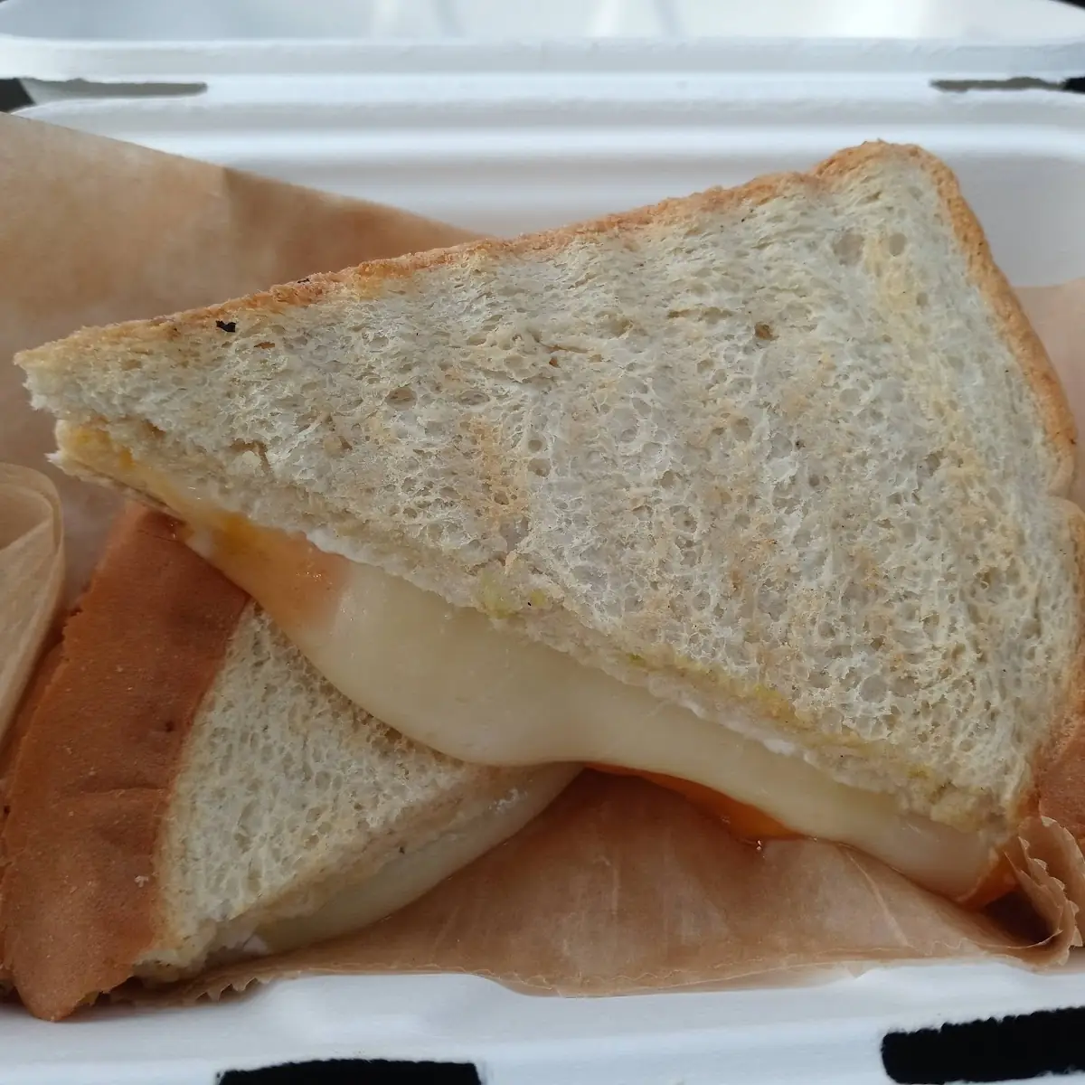 Ooey Gooey Grilled Cheese