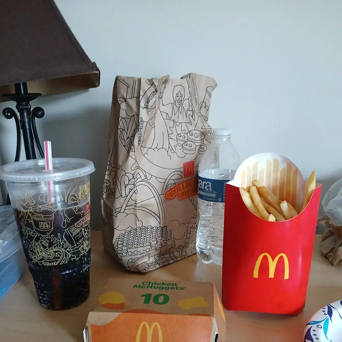 10 PC Chicken Mcnuggets Meal