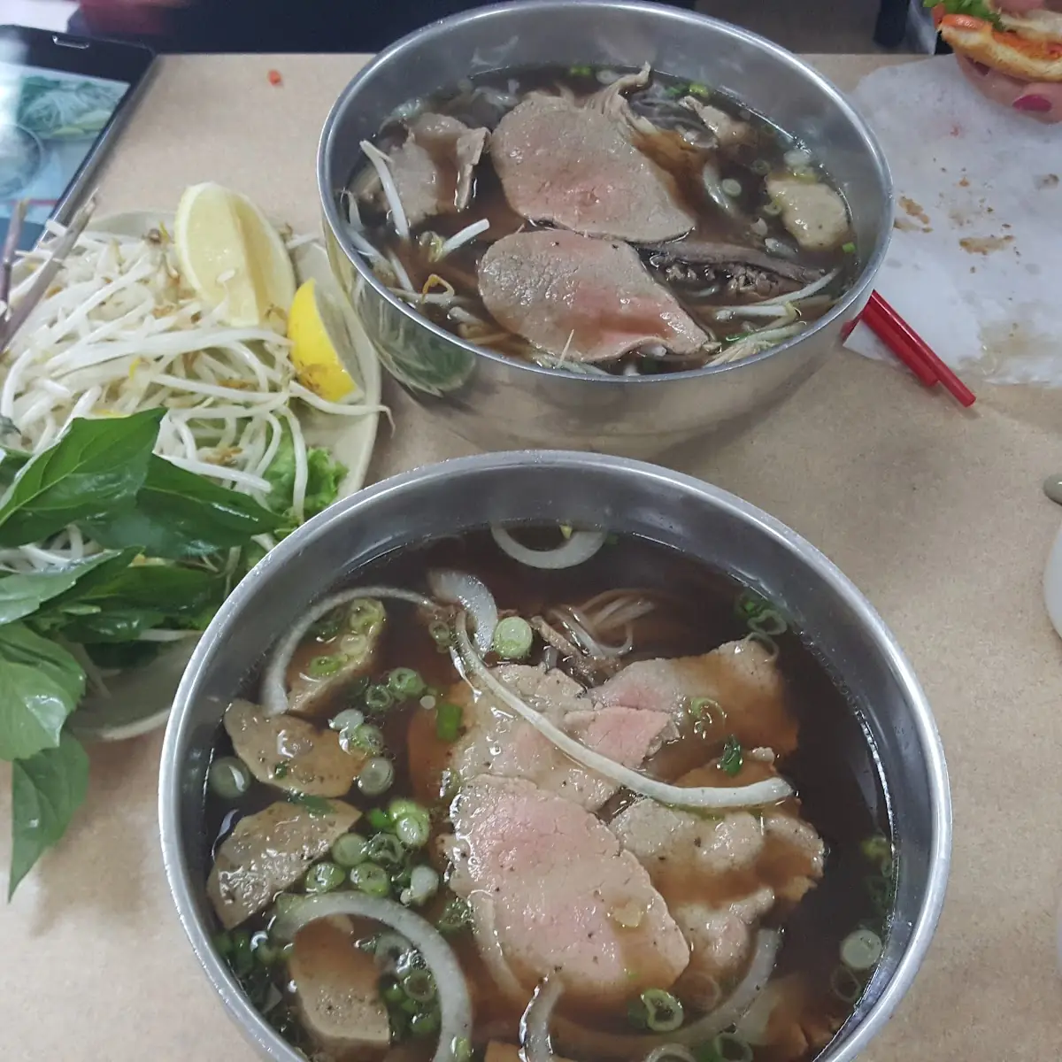 Pho DAC Biet