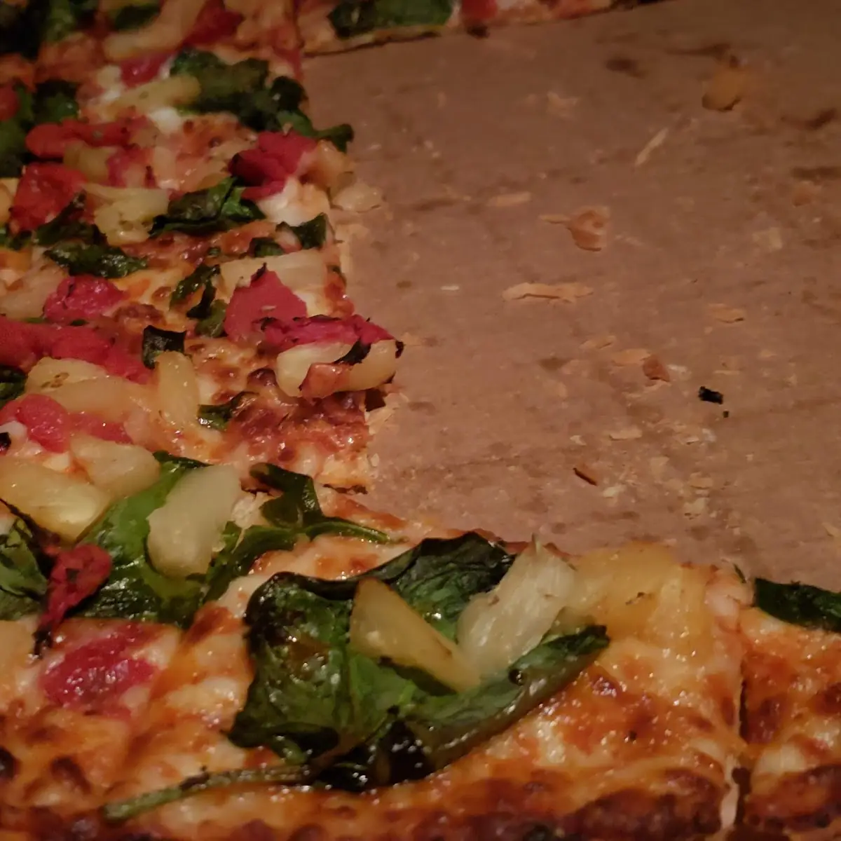 Pizza Thin Crust Tomato Spinach Roasted Pepper Pineapple