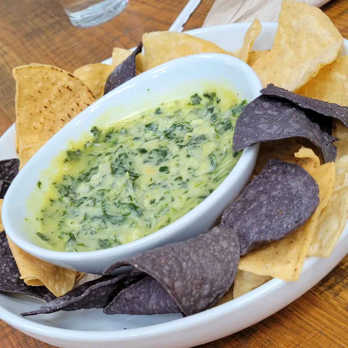 White Corn Guacamole Chips