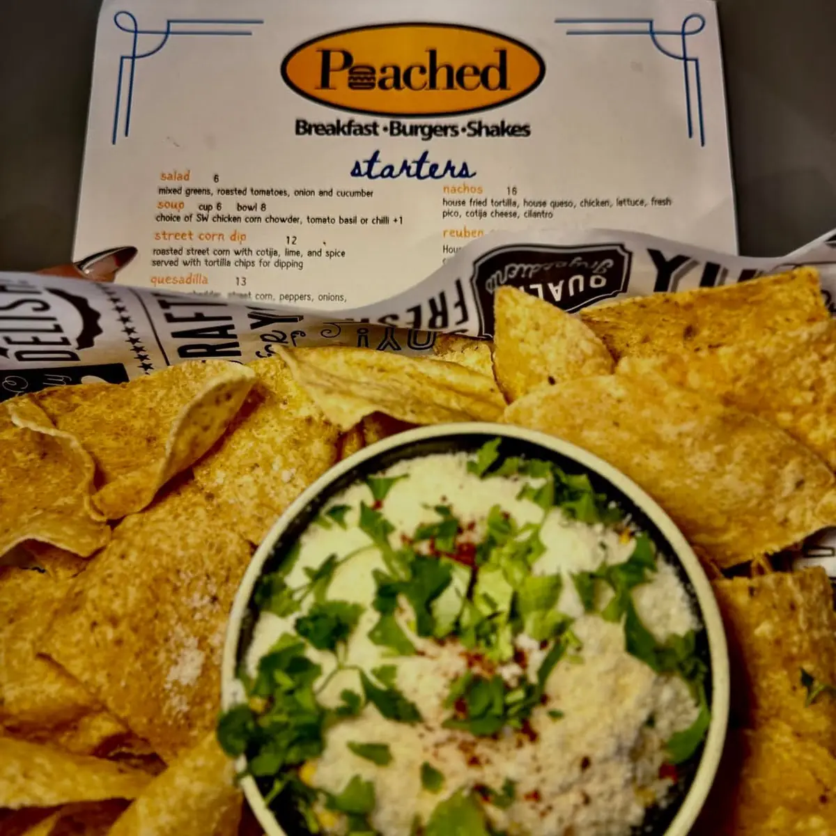 Corn Chips with Creamy Guacamole Dip